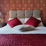 Townsend House 3*
