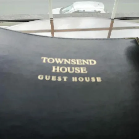 Townsend House 3*